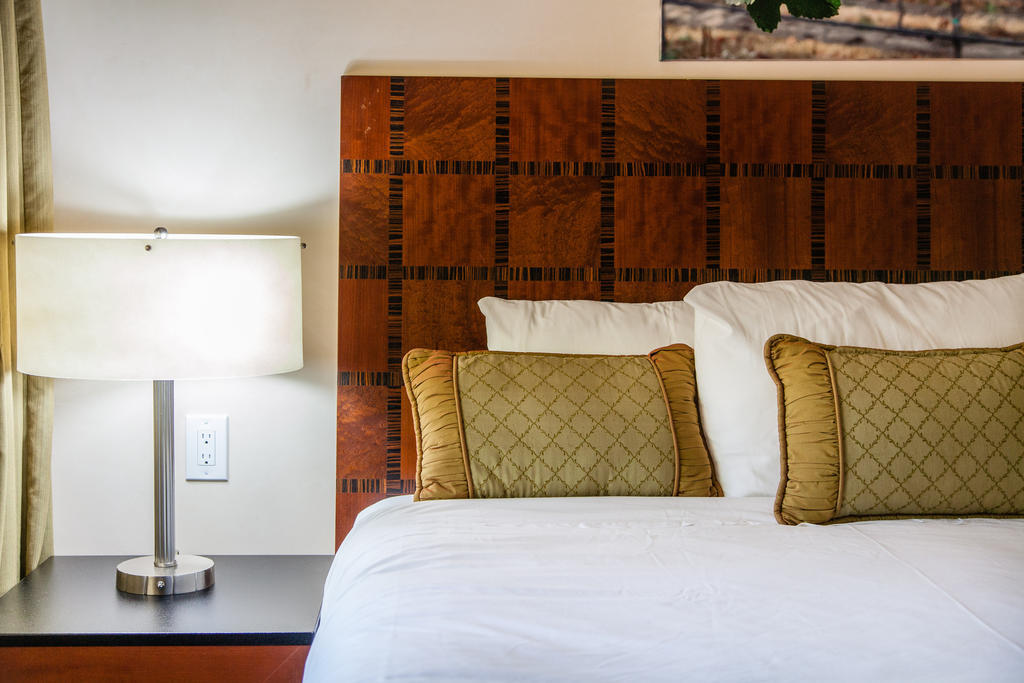 The Vendange Carmel Inn & Suites Δωμάτιο φωτογραφία