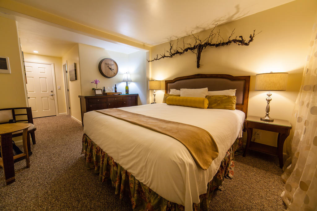 The Vendange Carmel Inn & Suites Δωμάτιο φωτογραφία