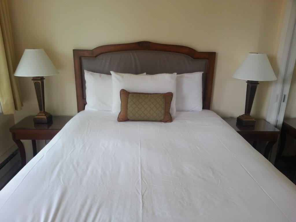 The Vendange Carmel Inn & Suites Δωμάτιο φωτογραφία
